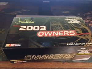 【送料無料】模型車 スポーツカー カートブッシュ164チームnascar 2004レーシングteam caliber nascar 2004 racing transporter kurt busch 164 scale|hokushin