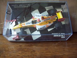 【送料無料】模型車　スポーツカー　ルノープラスチックフェルナンドアロンソ143 renault 2009 showcar no 7 fernando alonso signed on plastic lid｜hokushin