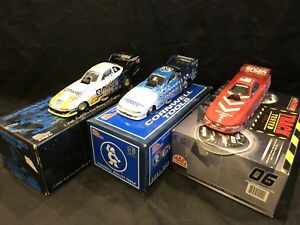 【送料無料】模型車　スポーツカー　3listing124ディーンskuzaジョンエンジンロット listing124 dean skuza john force funny cars lot of 3｜hokushin 21,286円