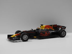 お買得 レーシングカー Racing Bull Red 送料無料 模型車 スポーツカー レッドブルレーシングタグ118 Burago Verstappen Max Rb13 Heurer Www Wbnt Com