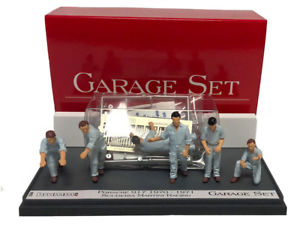 【送料無料】模型車　スポーツカー　ガレージセットポルシェレーシングスケールbrumm gs06 garage set porsche 917 martini racing 197071 143 scale
