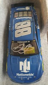 【送料無料】模型車 スポーツカー ダイカストdale jr 2015 nationwide signed diecast|hokushin