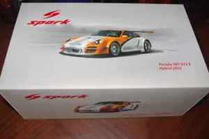 【送料無料】模型車　スポーツカー　spark 118porsche 997gt3 r hybrid2010spark 118 porsche 997 gt3 r hybrid 2010 27,287円