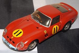 【送料無料】模型車　スポーツカー　フェラーリグッドウッドグラハムヒルノスタルジアホワイトメタルferrari 250 gto goodwood tt 1963 graham hill amr nostalgia one 143 white metal 29,887円