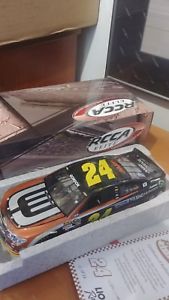 【送料無料】模型車　スポーツカー　2014aarpdtehダイカスト24ジェフゴードンヴィンテージ12014 aarpdteh vintage color 1 of 24 jeff gordon diecast