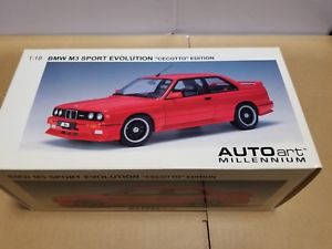 【送料無料】模型車 スポーツカー スポーツエボリューションautoart bmw m3 sport evolution cecotto edition 70566 118