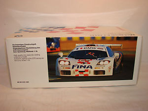 【送料無料】模型車　スポーツカー　ルマンラフィモデル118 bmw f1 gtr lemans 1996 uk flag, laffite, soper, duez utmodels