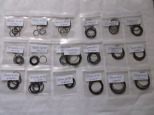 【送料無料】腕時計　ニトリルリングガスケットシールラバーワッシャサイズウォッチ100 x nitrile watch o ring gaskets seals rubber washers sizes 12 mm 30 mm