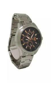 【送料無料】腕時計 メンズクロノグラフアナログウォッチラウンドブラウンinvicta specialty 1483 mens round brown chronograph date analog watch