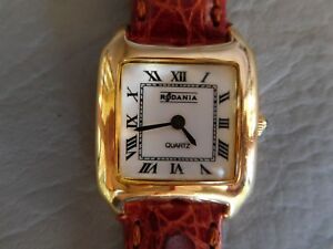 【送料無料】腕時計　ブレスレットマロンプラーククオーツrodania montre bracelet cuir marron carre plaque dore or femme quartz watch