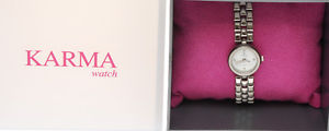 【送料無料】腕時計 カルマドナビアンコkarma, orologio da donna, qdt bianco, bracciale maglie acciaio d90