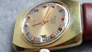 【送料無料】腕時計　ゴールドプレートgents gold plate avia matic date watch, good condition, all working well