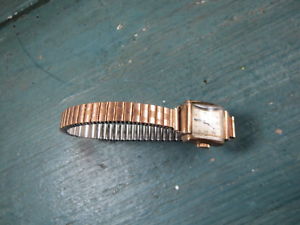 【送料無料】腕時計　＃エグルancienne montre femme mcanique or 18k tte d039; aigle celly ebauche suisse｜hokushin