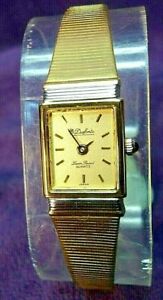 【送料無料】腕時計　バッテリーブレスレット battery~dufonte lucien piccard gold plated womens quartz bracelet watch