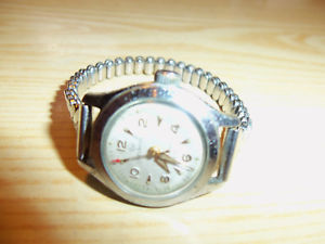 【送料無料】腕時計　レディーススイスジュエルウォッチhelbros invinsible 17 jewel ladies swiss wind watch 227