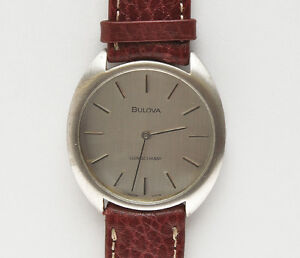 【送料無料】腕時計　メッカニマニュアルビンテージミントbulova, orologio meccanico manuale vintage anni 70 mint