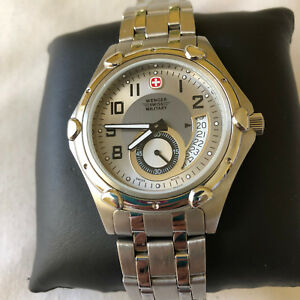 【送料無料】腕時計　ウェンガースイスアーミーステンレススチールミネラルクリスタルwenger swiss army military watch stainless steel wr 100m mineral crystal 7311x
