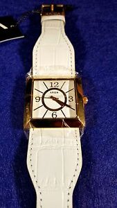 【貨物輸送無料】ウオッチ レディースクォーツイタリアドルタグkrizia made インチ italy ladies quartz watch msrp 66000   with tags 0024gbn