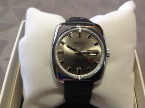 【送料無料】腕時計　ブレスレットドヴィンテージラリーmontre de plonge vintage mortima bracelet rallye annes 70