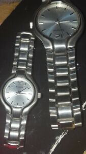 【送料無料】腕時計　ポンドレディースメンズスチールストラップクオーツaccurist hisamp;hers lb074smb074s ladiesamp;mens steel wrist quartz watch mean time