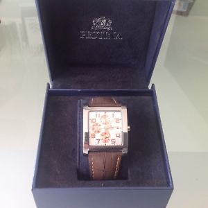 【送料無料】腕時計　ボックスneues angebotfestina herrenuhr mit box