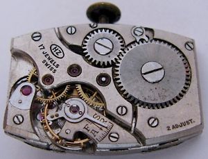 【送料無料】腕時計　ヴィンテージプロジェクトvintage rectangle eta 757 watch movement for part or project