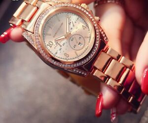 【送料無料】腕時計　ラインストーンカレンダーファッションカジュアルレディースwrist watch ladies women for gifts rhinestone calendar waterproof fashion casual