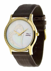 【送料無料】腕時計　パリモンブランマロンブレスレットスワロフスキーエレメントmoog paris montre femme avec cadran blanc, elments swarovski, bracelet marron