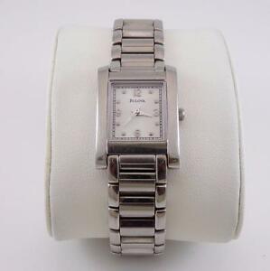 【送料無料】腕時計　ステンレスレディースbulova 96l42 stainless steel ladies wrist watch qx