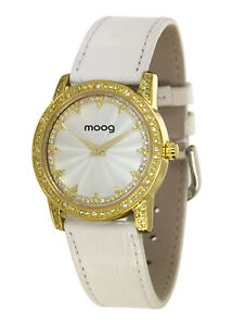 【送料無料】腕時計　パリブランブランブレスレットスワロフスキーエレメントmoog paris montre femme avec cadran blanc, elments swarovski, bracelet blanc｜hokushin