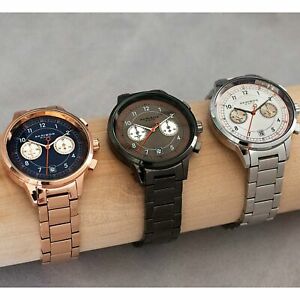 【送料無料】腕時計　メンズクロノグラフデュアルタイムステンレススチールブレスレットmens akribos xxiv ak1071 chronograph dual time stainless steel bracelet watch