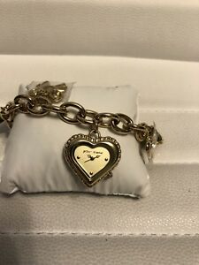 【送料無料】腕時計　ジョンソンゴールドチャームチェーンブレスレットバッテリードルbetsey johnson watch gold charm chain bracelet heart dead battery msrp 155