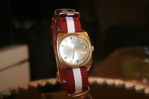 【送料無料】腕時計　モンツァカルトビンテージハウモデルスイスdugena monza automatic kultvintage hau groes modell swiss made｜hokushin