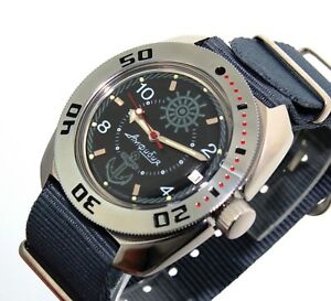 【送料無料】腕時計　ヴォストークロシアダイバーウォッチサブvostok amphibia russian diver watch 200m sub 710526