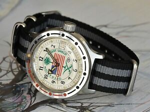 【貨物輸送無料】ウオッチ ヴォストークシールドビンテージソビエトvostok desert shield amphibian automatic 2416 urss vintage ussr
