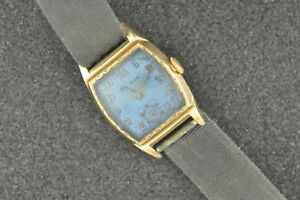 【送料無料】腕時計 ビンテージメンズウオッチメーカーキャリバーvintage mens bulova wristwatch caliber 10bc from 1951 keeping time|hokushin