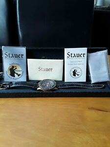 【送料無料】腕時計　パイロットウオッチメーカーmens stauer pilots wristwatch used but in very very good condition