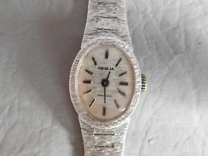 【送料無料】腕時計　ブレスレットアルジェントマッシフファムウォッチreglia ancienne montre bracelet mcanique ovale argent massif 800 femme watch