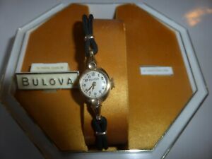 【貨物輸送無料】ウオッチ ヴィンテージウオッチメーカーレディースゴールド vintage bulova ladies wristwatch watch gold filled unused