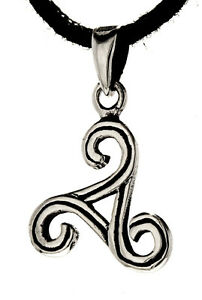 【送料無料】アクセサリー　ネックレストリプルスパイラルスターリングシルバーペンダントtriskele triskel triple espiral vikingocelta nrdico colgante plata n 160