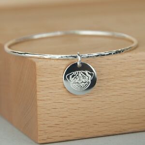 【送料無料】アクセサリー　ネックレススターリングシルバーブレスレットラウンドディスクイギリスpug perro plata esterlina brazalete disco redondo grabado hecho a mano reino unido aadir nombr