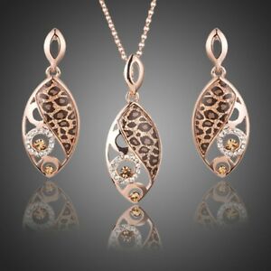 【送料無料】アクセサリー　ネックレスプリントジャガーペンダントネックレスレディースイヤリング＋jaguar impresin dejar pendientes colgante collar set para mujeres damas mjg0209 15,386円