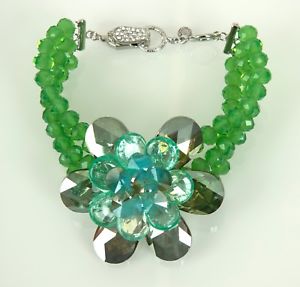 【送料無料】アクセサリー　ネックレスバトラーウィルソントリプルストランドブレスレットグリーンbutler amp; wilson cristales naturales triple strand nico flor pulsera verde