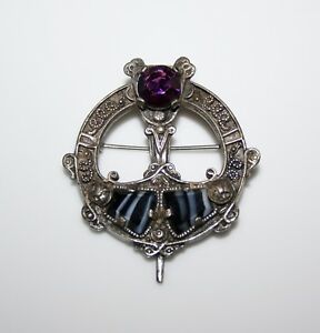 【送料無料】アクセサリー　ネックレスアボックスビンテージブローチペンダントアメジストスコットランドen caja precioso vintage brochecolgante escocs amatista milagro