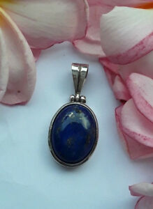 【送料無料】アクセサリー　ネックレスクリエイションアージェントオルヌジョリラピスラズリagnes creations joli pendentif mdaillon en argent 925 orn dun lapis lazuli 16,265円