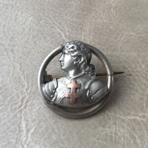 【送料無料】アクセサリー　ネックレスブローチアルジェントマッシフジャンヌダルクアンティークシルバーブローチbroche ancienne argent massif jeanne d&rsquo;arc 1900 antique silver brooch｜hokushin