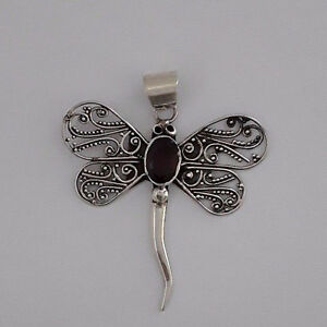 【送料無料】アクセサリー　ネックレスクリエイションボーアルジェントオルヌagnes creations beau pendentif en argent 925 libellule orne grenat