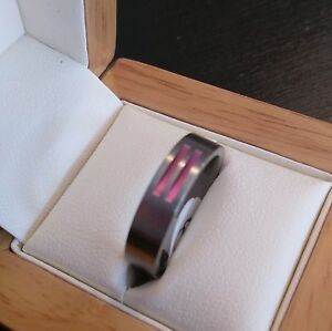 【送料無料】アクセサリー　ネックレス　レディースチタンリングピンクパープルサイズ**reduced** ladies titanium ring with pinkpurple detail size m