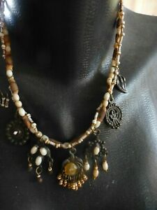 【貨物輸送無料】付属物 首飾り ロットヴォスlot2 tres jolis colliers a breloques pour vos dcollets  mesdames