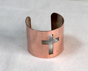 【送料無料】アクセサリー　ネックレス　ブレスレットマンシェットバスローズbracelet manchette en cuivre rose